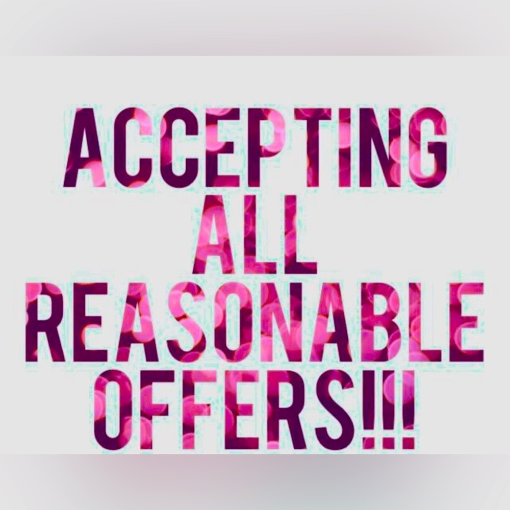 Accepting all reasonable offers for the next hour !!!!